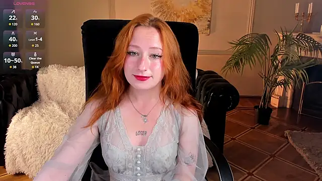 Snapshot of Violet_Griffen chatting on 07.08.26 Violet Griffen online show from 07.08.26