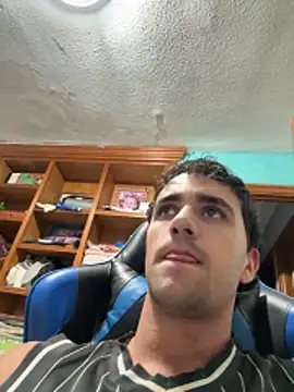 Snapshot of aavrdvh33 chatting on 11.09.25 aavrdvh33 online show from 11.09.25