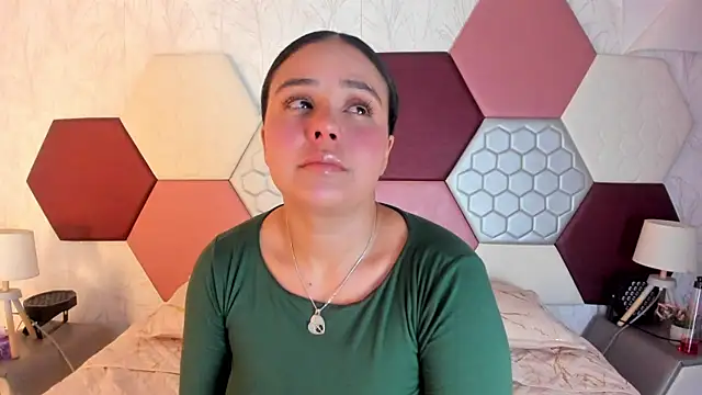 ArielleWilde online show from 11.21.25