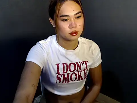 Snapshot of tiaraunniesparks chatting on 07.01.26 tiaraunniesparks online show from 07.01.26