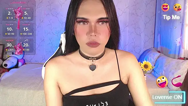 TssluttyNikka online show from 04.08.26