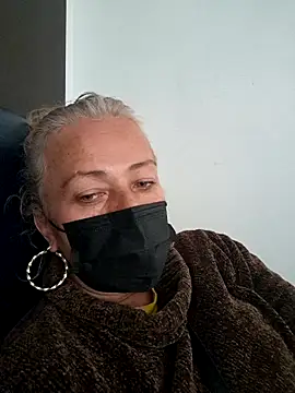 sofiacurvy 45 online show from 03.30.26