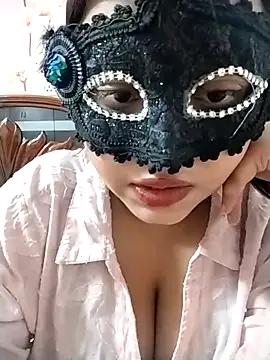 colleen hoover online show from 10.08.25