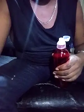 OnlyMoneyIwanT online show from 02.25.26