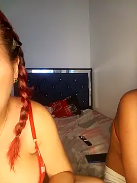 Chloe Sky love online show from 11.15.25