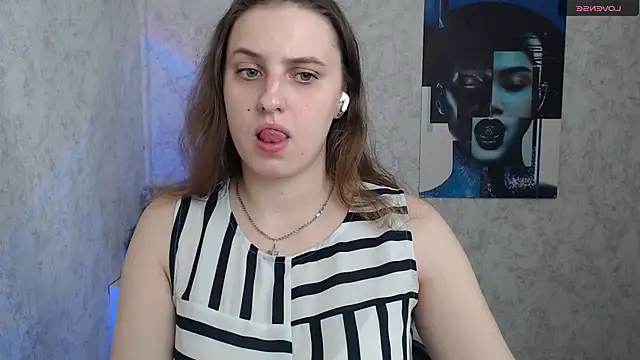 AmandaDimond  online show from 04.20.26