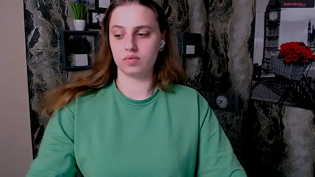 AmandaDimond  online show from 04.23.26