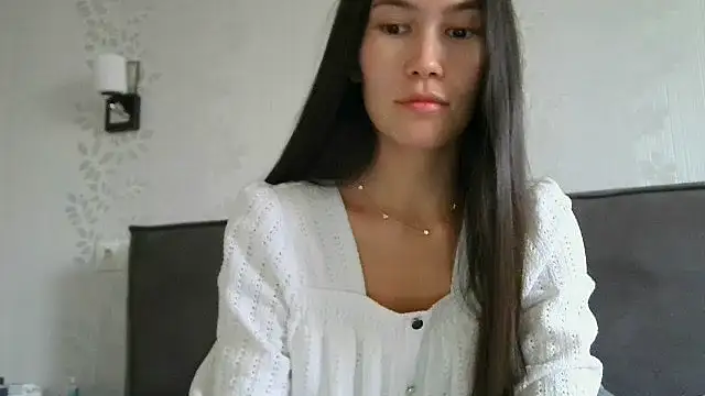 Miotaa online show from 11.03.25