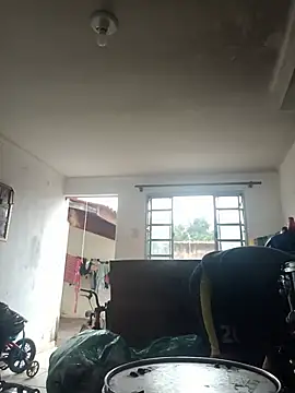 Suamulherfeliz online show from 06.11.26