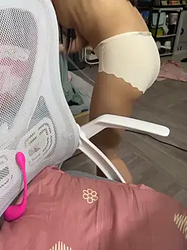 Mina048 online show from 11.08.25