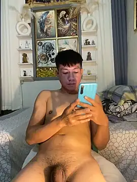 Snapshot of xshyboyx chatting on 09.25.25 xshyboyx online show from 09.25.25
