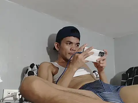 Natsboii online show from 04.15.26