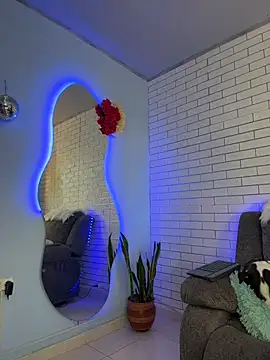 Im Fernanda online show from 11.12.25