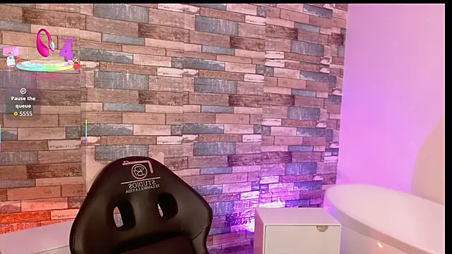 LIHIAN TAY online show from 10.07.25