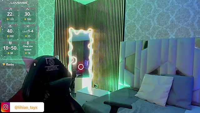 LIHIAN TAY online show from 11.08.25