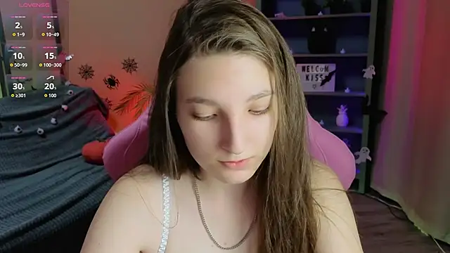 Mia Myles online show from 10.24.25