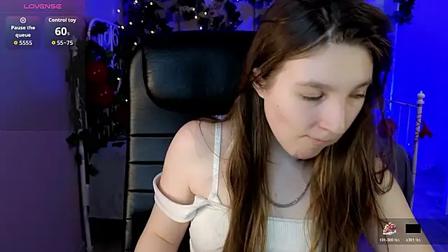 Mia Myles online show from 02.17.26