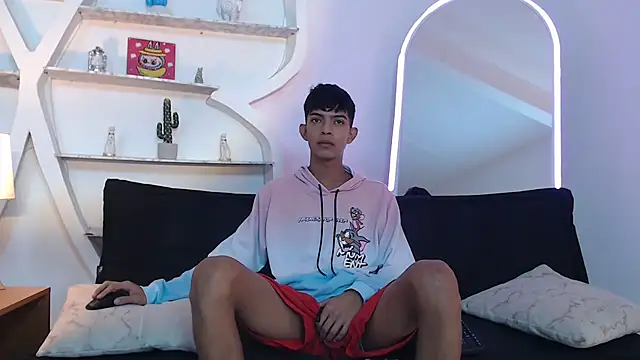 PRETTY SEX1 online show from 10.01.25