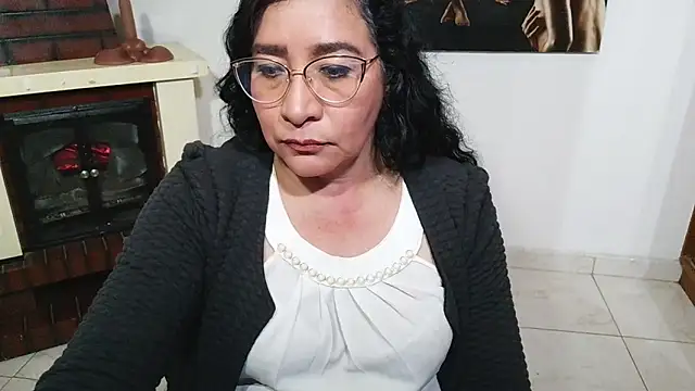 Grace mature milf online show from 12.18.25