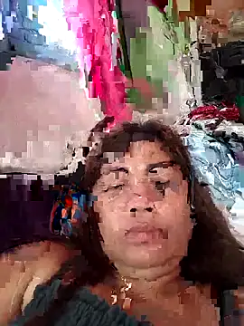 Snapshot of sexybitch_02 chatting on 04.13.26 sexybitch 02 online show from 04.13.26