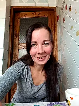 Snapshot of Adeline3302 chatting on 10.03.25 Adeline3302 online show from 10.03.25