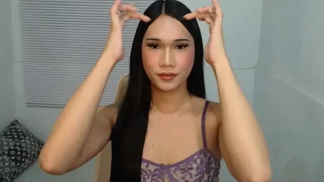 Leighs Celine online show from 02.16.26