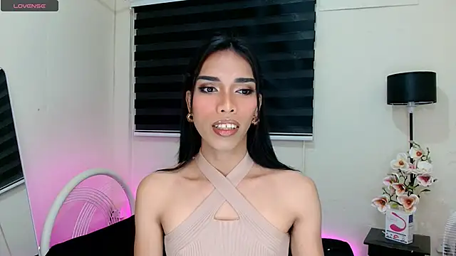 Snapshot of angelaxmonroe chatting on 09.26.25 angelaxmonroe online show from 09.26.25