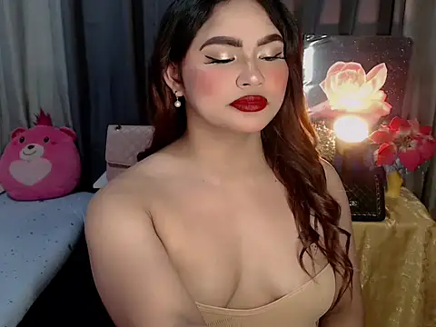 Snapshot of Candice_cummer chatting on 10.10.25 Candice cummer online show from 10.10.25
