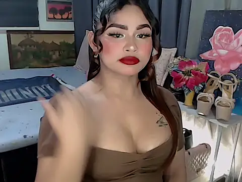 Snapshot of Candice_cummer chatting on 10.23.25 Candice cummer online show from 10.23.25