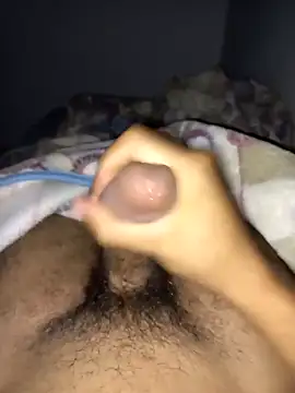 Snapshot of amin20cm chatting on 10.28.25 amin20cm online show from 10.28.25