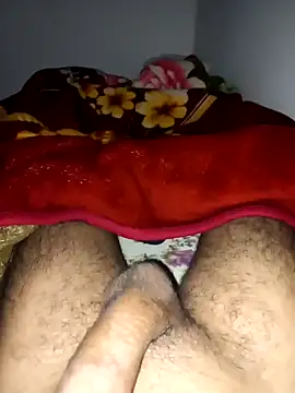 Snapshot of amin20cm chatting on 12.21.25 amin20cm online show from 12.21.25