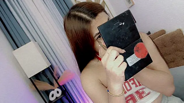 PrettyBlythes TS online show from 04.09.26