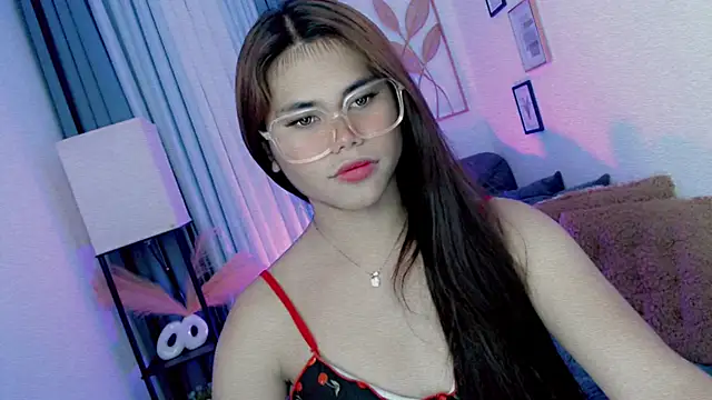 PrettyBlythes TS online show from 04.12.26