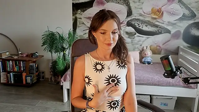 Snapshot of jenny__cutey chatting on 05.21.26 jenny cutey online show from 05.21.26