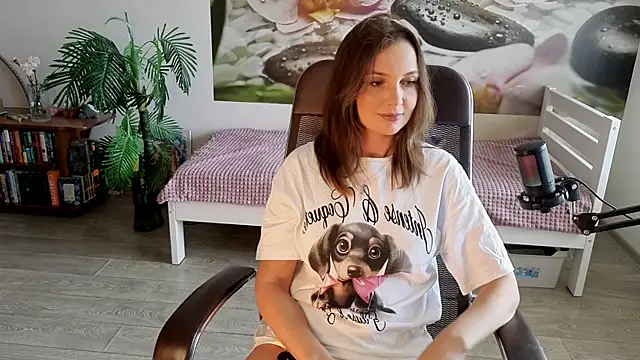 Snapshot of jenny__cutey chatting on 05.31.26 jenny cutey online show from 05.31.26