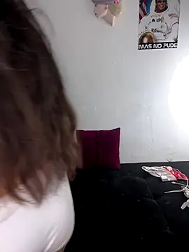 Britney Rose online show from 10.17.25