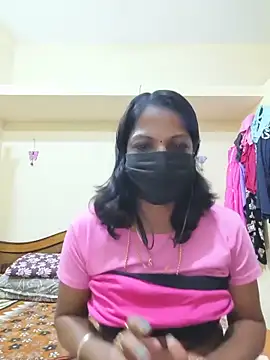 Snapshot of Tamil_Ishu chatting on 06.22.26 Tamil Ishu online show from 06.22.26