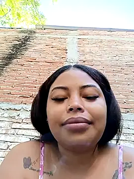 Naomi-Summer online show from 11.13.25