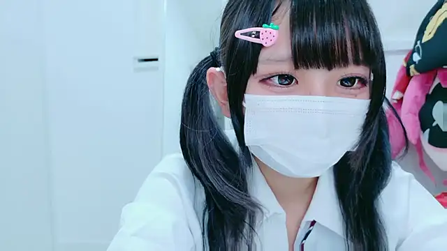 Snapshot of Hina-qp chatting on 04.26.26 Hina-qp online show from 04.26.26