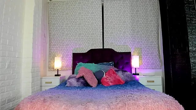 Zamara Kleii online show from 10.03.25