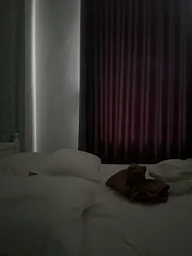 boyhigh1997 online show from 10.26.25