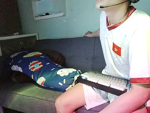 Snapshot of boyhigh1997 chatting on 02.23.26 boyhigh1997 online show from 02.23.26