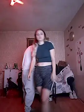 Snapshot of coriradu chatting on 09.27.25 coriradu online show from 09.27.25