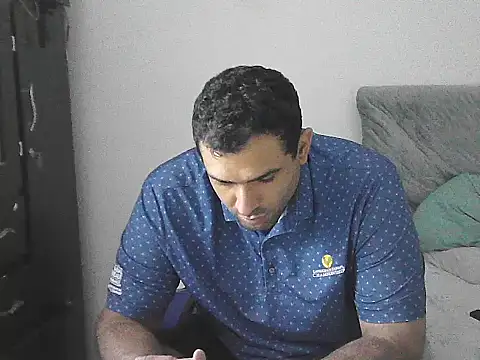 Snapshot of morenocabro10 chatting on 06.19.26 morenocabro10 online show from 06.19.26