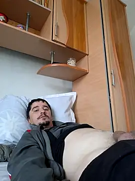 hugecock4u1990 online show from 11.16.25