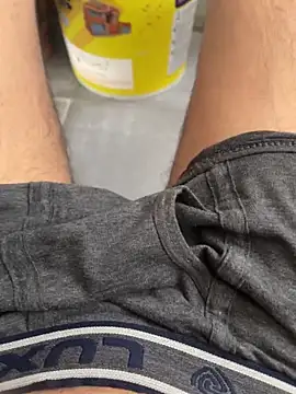 Snapshot of funny_sexxx chatting on 09.13.25 funny sexxx online show from 09.13.25