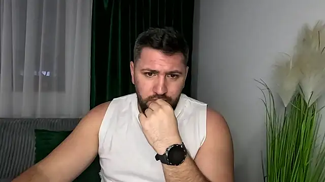 Gold Alpha Boy online show from 04.01.26