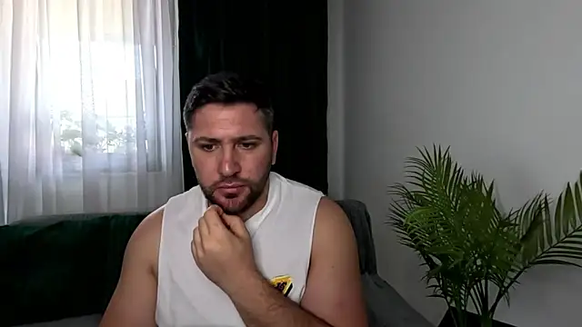 Snapshot of Gold_Alpha_Boy chatting on 05.19.26 Gold Alpha Boy online show from 05.19.26