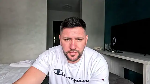Snapshot of Gold_Alpha_Boy chatting on 05.23.26 Gold Alpha Boy online show from 05.23.26