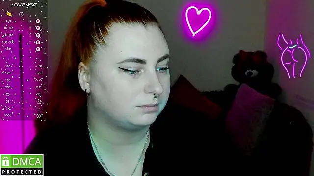 Snapshot of Alicia_love00 chatting on 02.23.26 Alicia love00 online show from 02.23.26